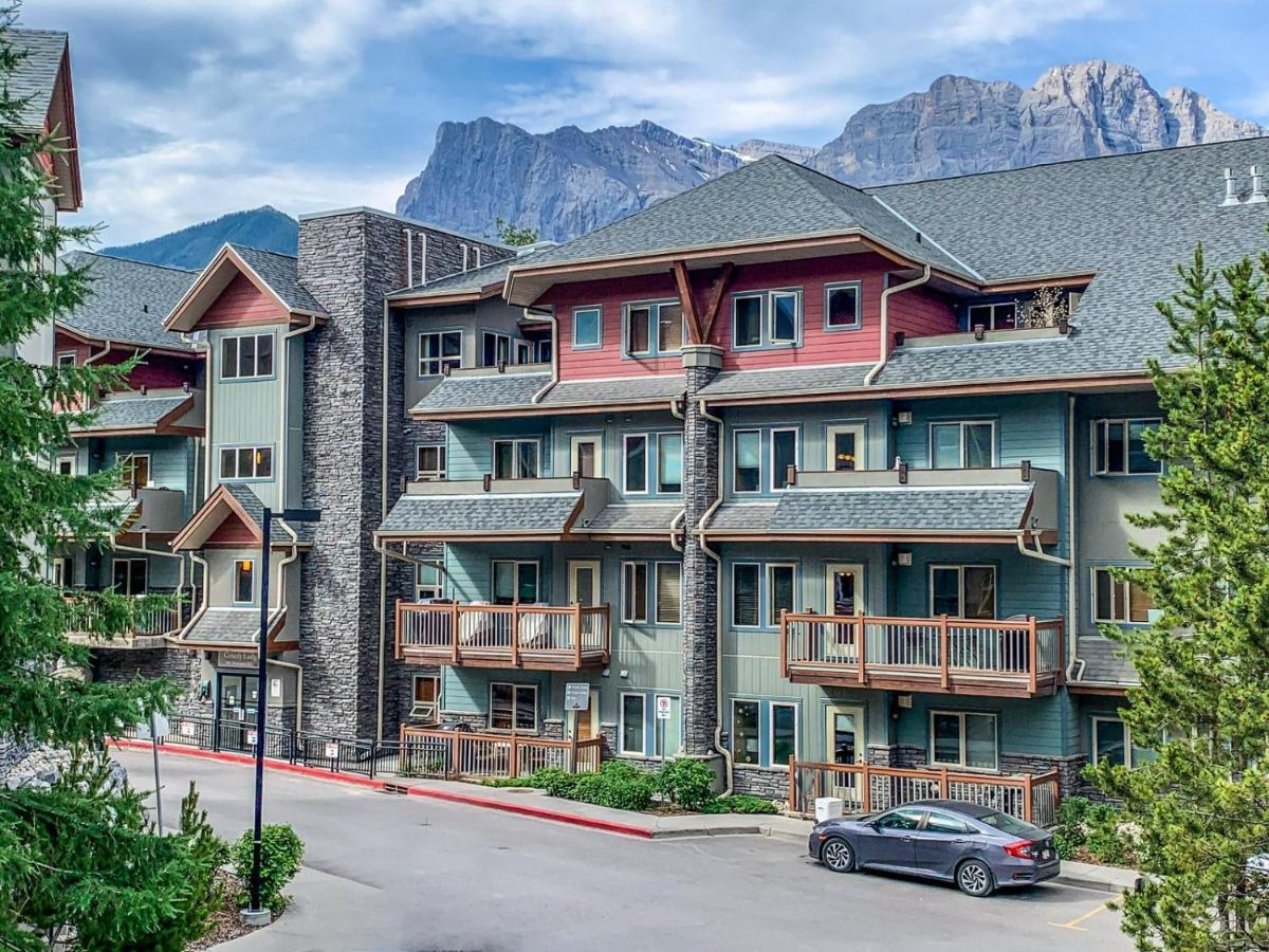 شقة كانمور  في Spectacular Mountain View Corner Unit Pool Hot Tub Park Pass المظهر الخارجي الصورة