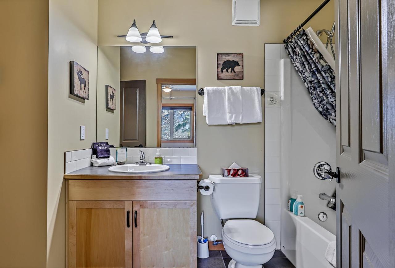 شقة كانمور  في Spectacular Mountain View Corner Unit Pool Hot Tub Park Pass المظهر الخارجي الصورة