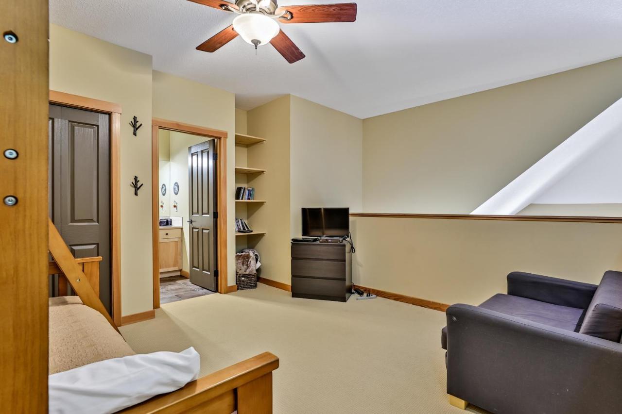 شقة كانمور  في Spectacular Mountain View Corner Unit Pool Hot Tub Park Pass المظهر الخارجي الصورة
