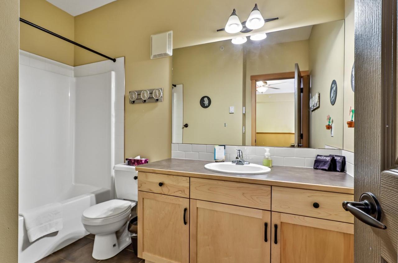 شقة كانمور  في Spectacular Mountain View Corner Unit Pool Hot Tub Park Pass المظهر الخارجي الصورة